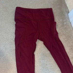 Athleta Cropped Red leggings